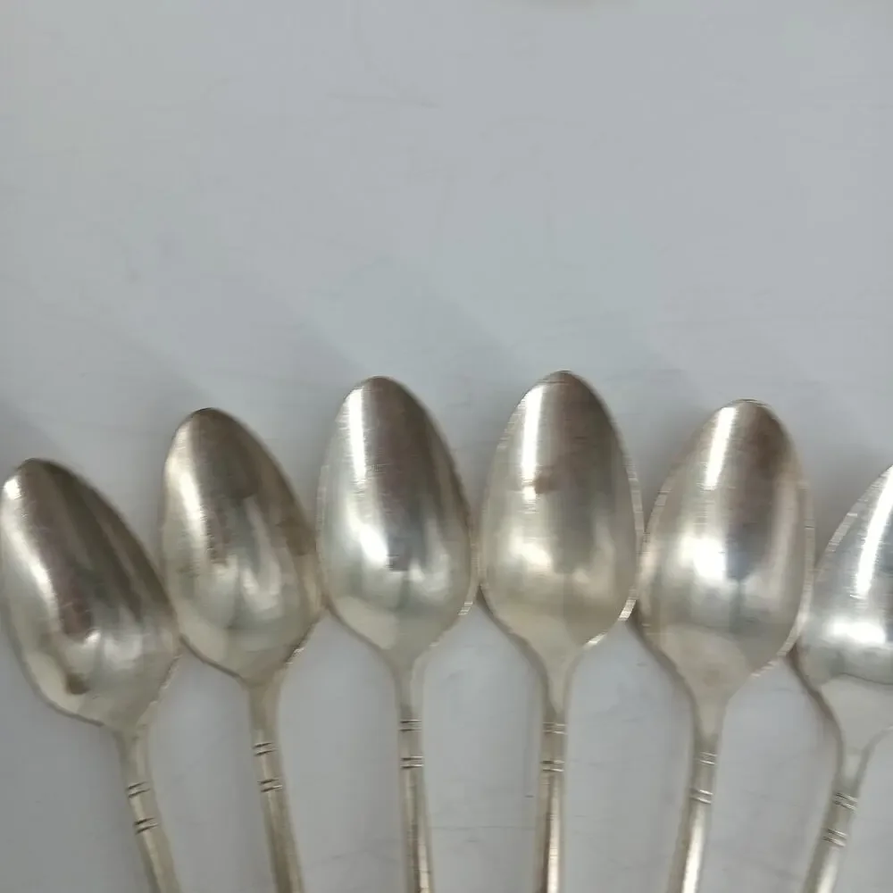 8X SS LADY HAMILTON Gumbo Spoons 1932 Silverplate Community Plate Soup Oneida